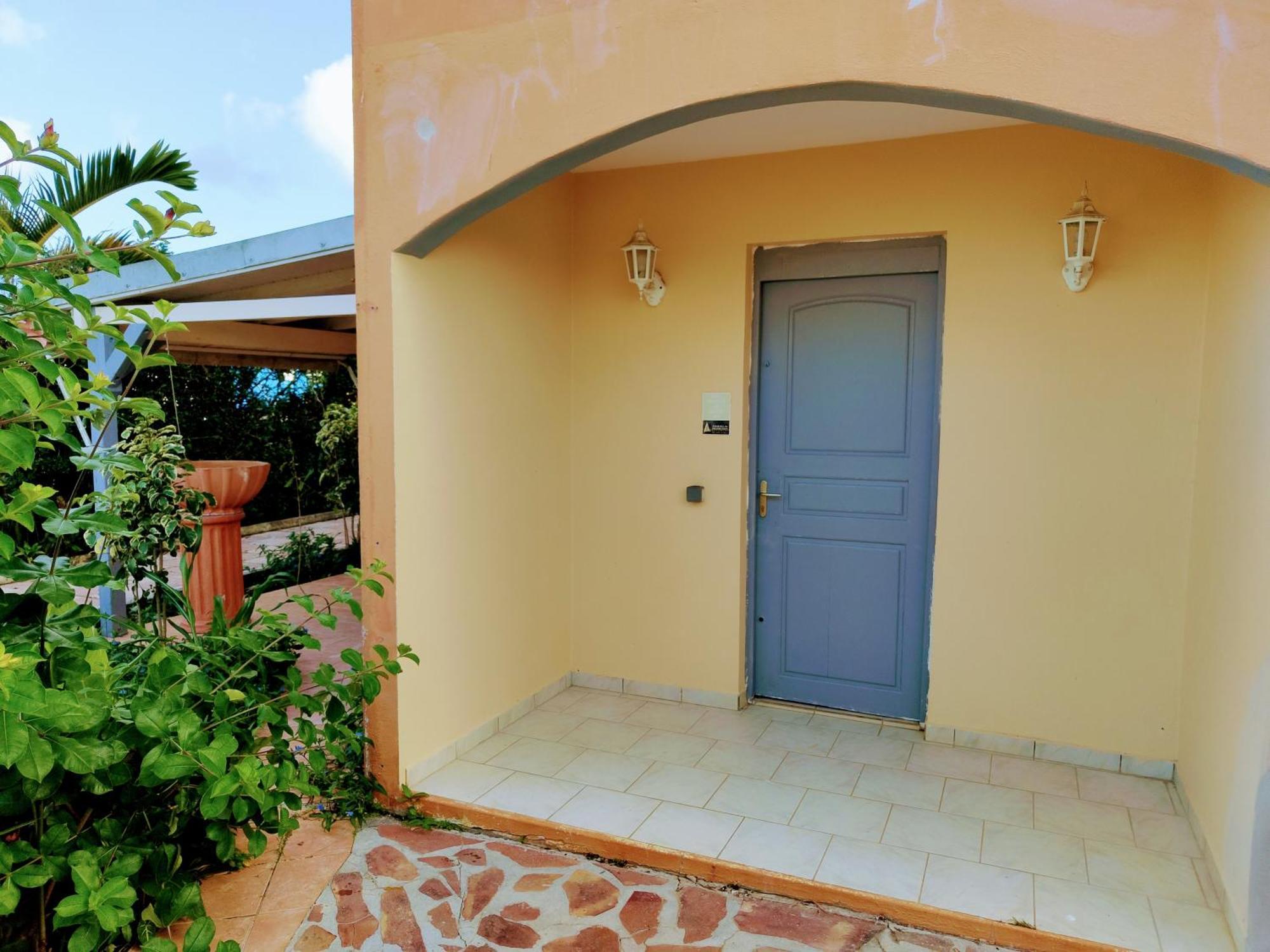 Le Nil Appartement Cosy Tout Confort Baie-Mahault Luaran gambar