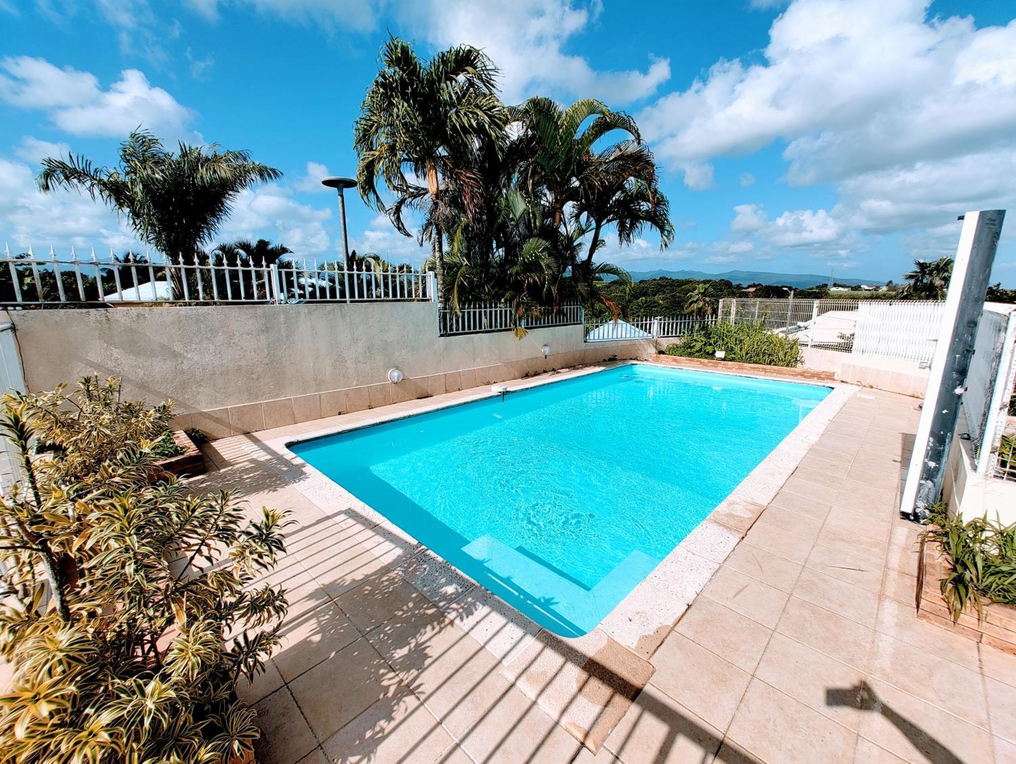 Le Nil Appartement Cosy Tout Confort Baie-Mahault Luaran gambar