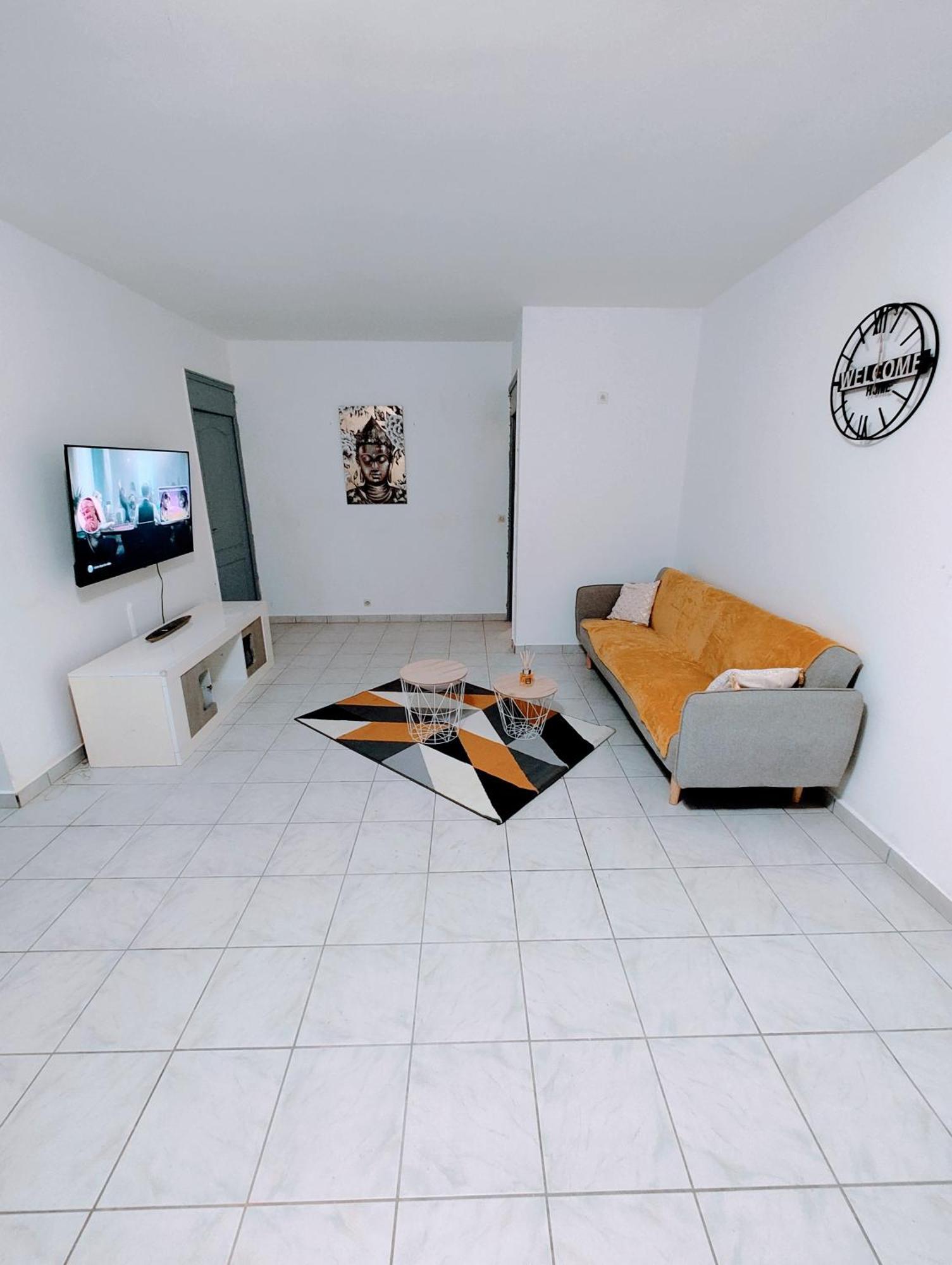 Le Nil Appartement Cosy Tout Confort Baie-Mahault Luaran gambar
